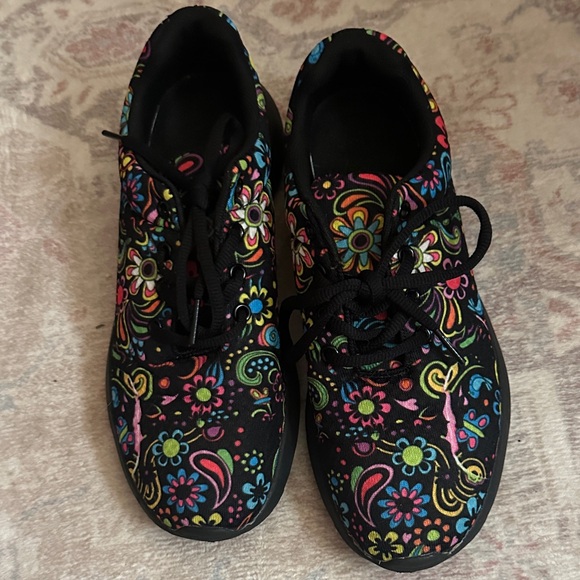 SHEIN Black Floral Sneakers - Picture 1 of 2